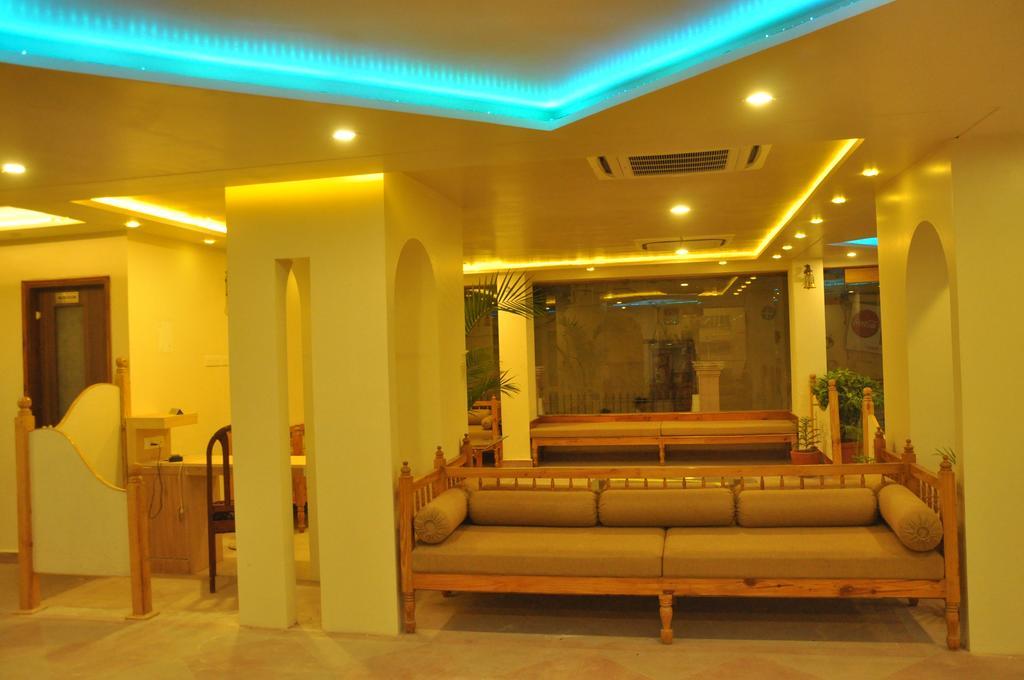 Hotel Banaras Haveli Варанаси Экстерьер фото