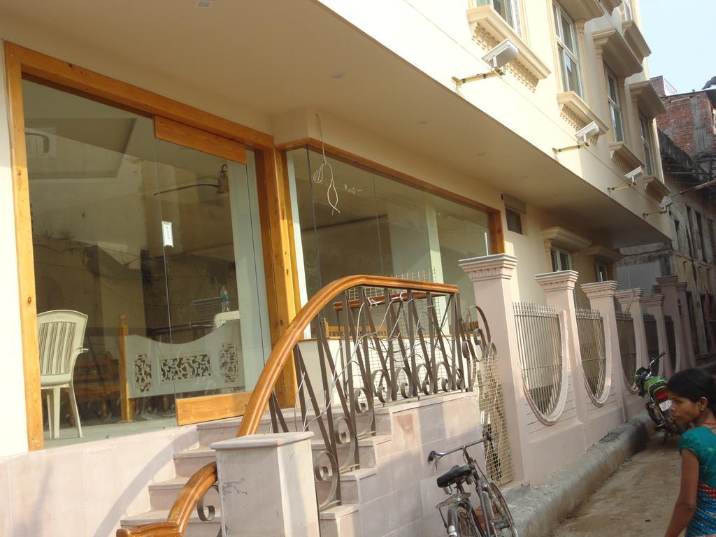 Hotel Banaras Haveli Варанаси Экстерьер фото