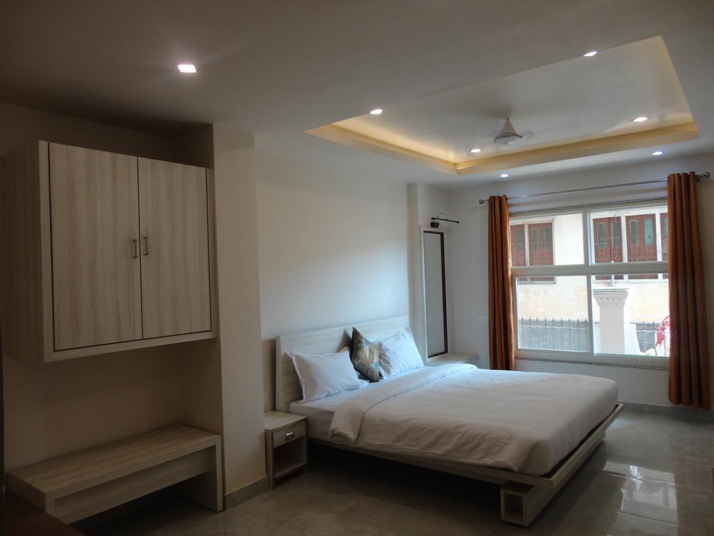 Hotel Banaras Haveli Варанаси Экстерьер фото