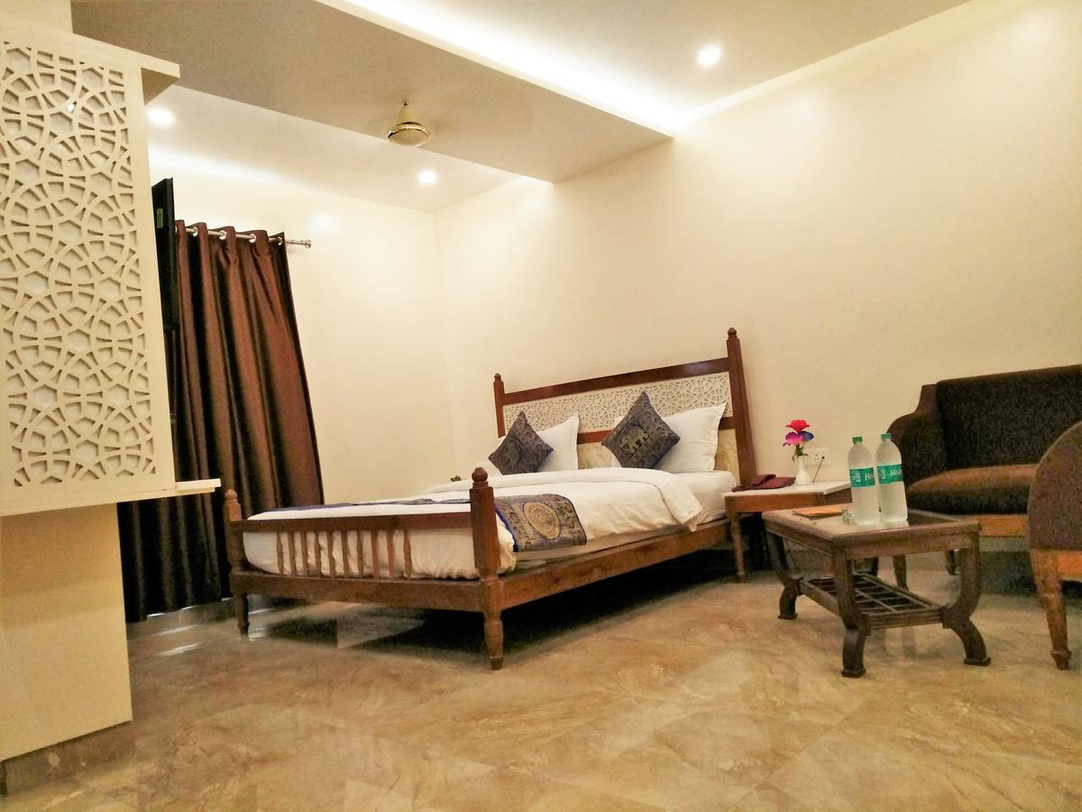 Hotel Banaras Haveli Варанаси Экстерьер фото